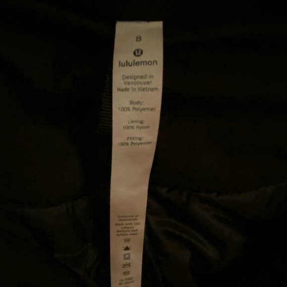 Lululemon Pure Puff Jacket. Size 8. - Picture 5 of 6